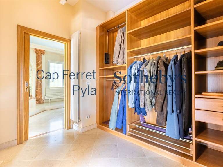 Maison Pyla-sur-mer - 4 chambres - 280m²