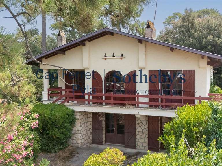 Maison Pyla-sur-mer - 7 chambres - 214m²