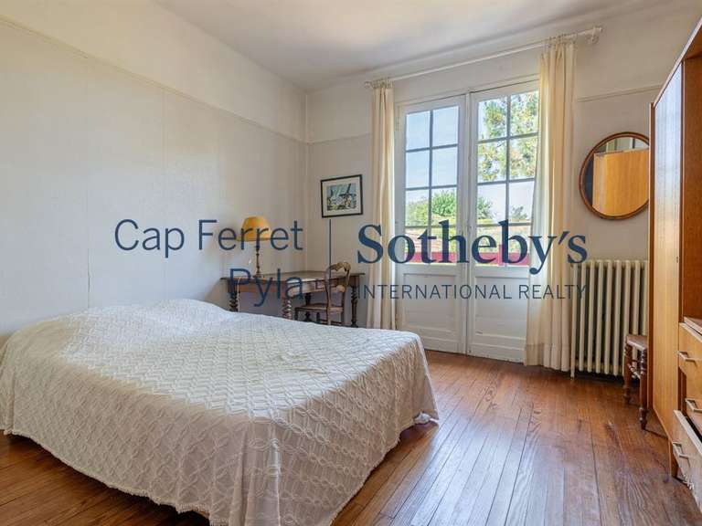 Maison Pyla-sur-mer - 7 chambres - 214m²