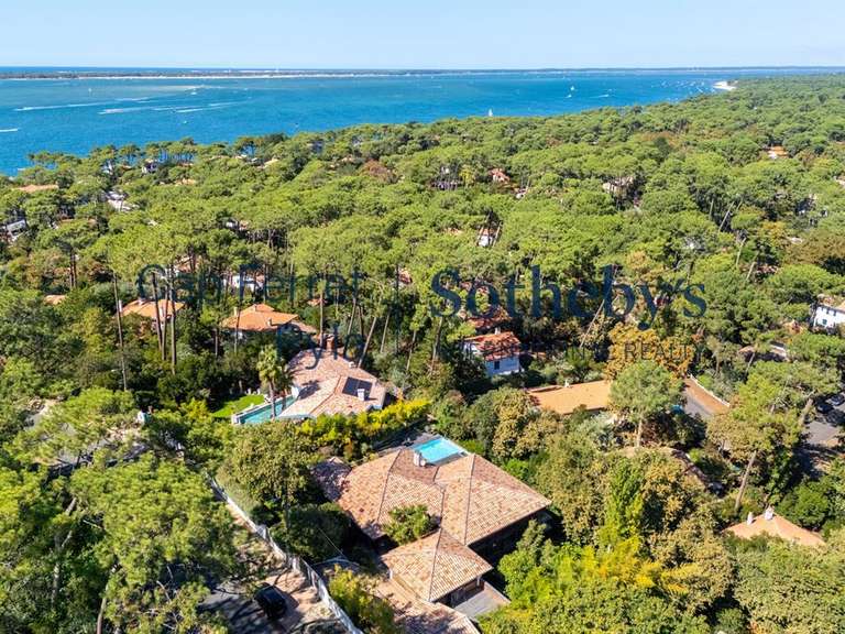 Maison Pyla-sur-mer - 6 chambres - 331m²