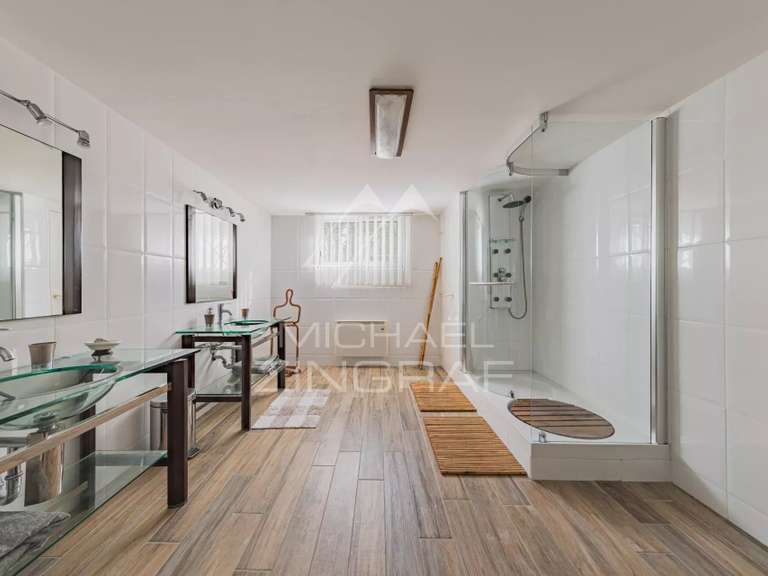 Villa Pyla-sur-mer - 5 chambres - 268m²