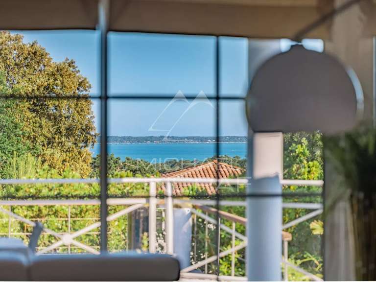 Villa Pyla-sur-mer - 5 chambres - 268m²