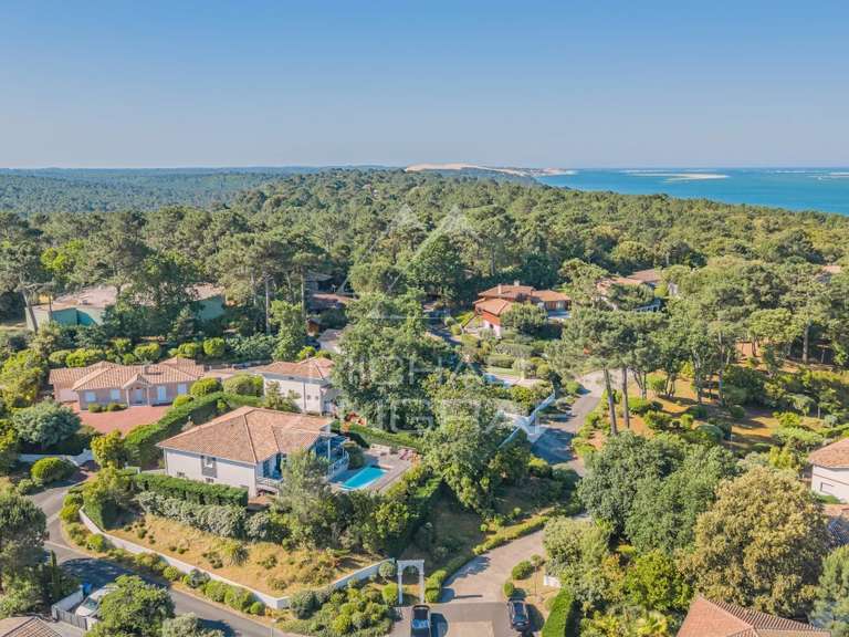 Villa Pyla-sur-mer - 5 chambres - 268m²