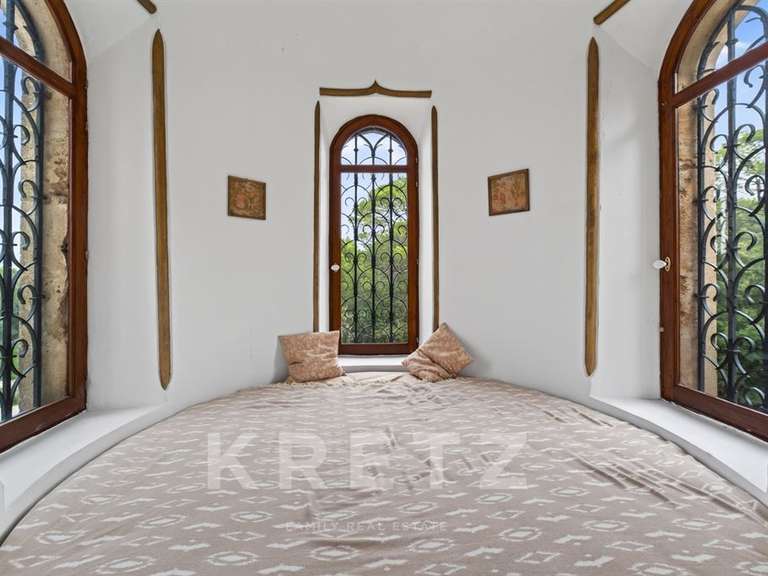 Château Quarante - 10 chambres - 573m²