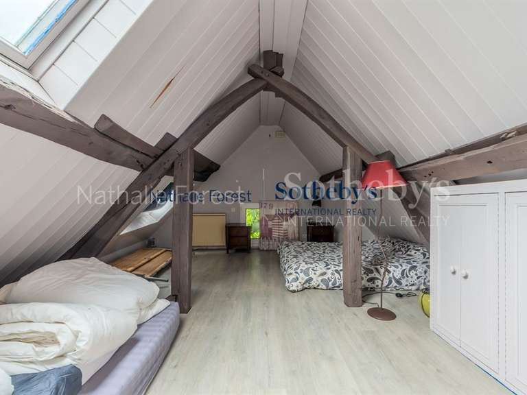 Maison Quesnoy-sur-Deûle - 5 chambres - 359m²