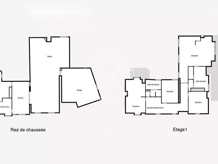 Maison Quesnoy-sur-Deûle - 4 chambres - 300m²