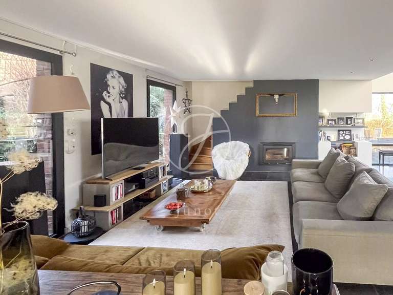 Maison Quesnoy-sur-Deûle - 4 chambres - 300m²