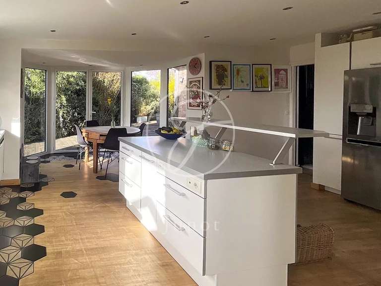 Maison Quesnoy-sur-Deûle - 4 chambres - 300m²