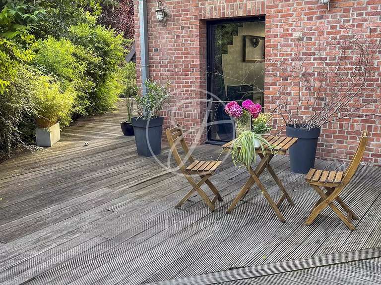 Maison Quesnoy-sur-Deûle - 4 chambres - 300m²