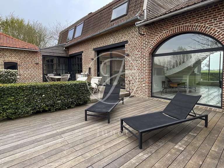 Maison Quesnoy-sur-Deûle - 5 chambres - 458m²