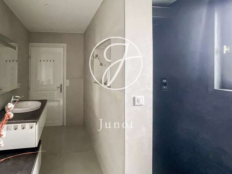 Maison Quesnoy-sur-Deûle - 5 chambres - 225m²