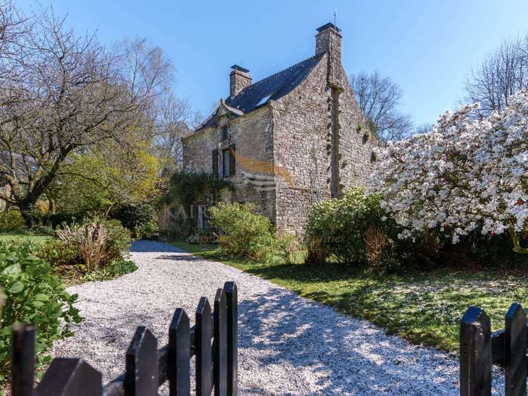 House Questembert - 8 bedrooms