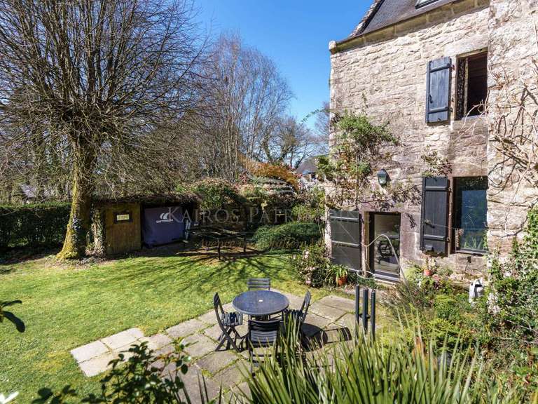 House Questembert - 8 bedrooms