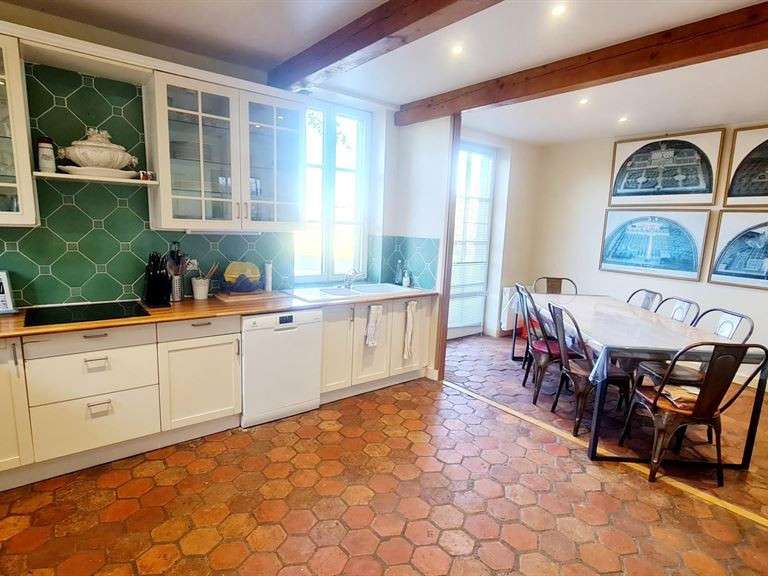 Maison Quetteville - 6 chambres - 250m²