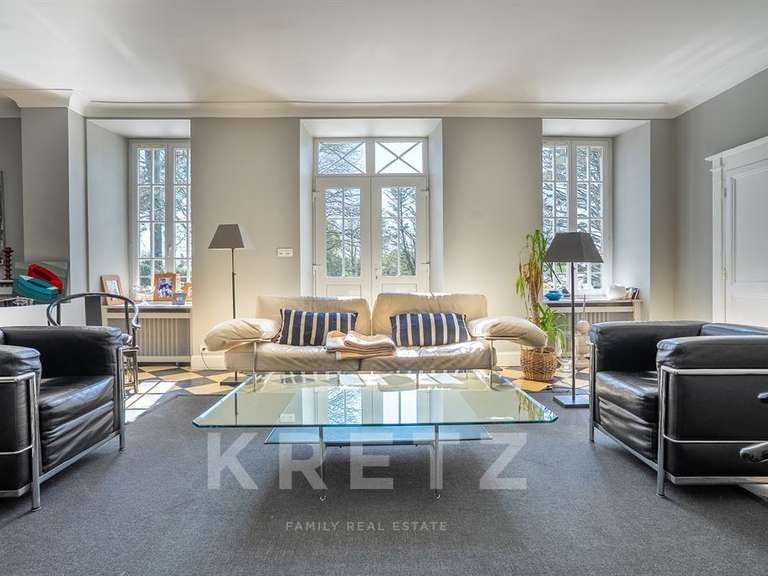 Maison Quéven - 5 chambres - 251m²