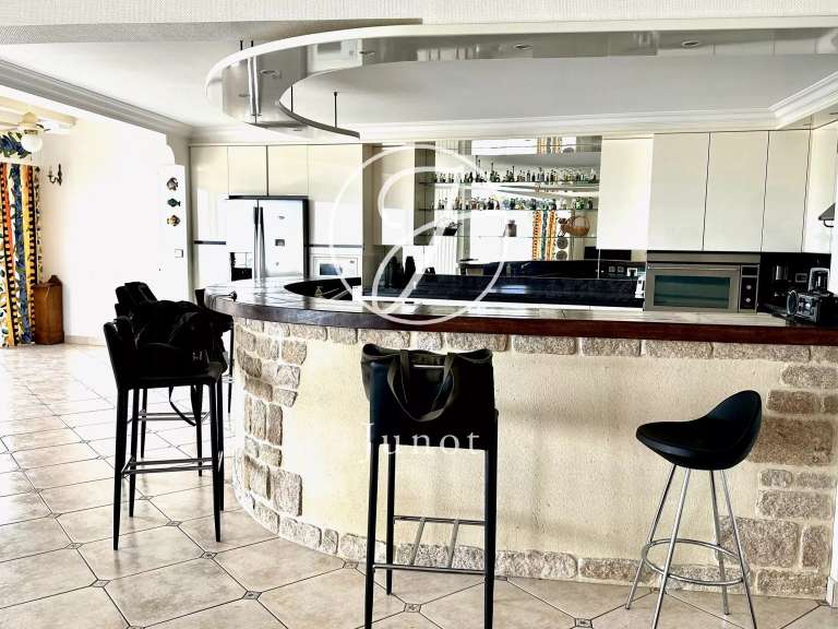 Maison Quiberon - 6 chambres - 340m²
