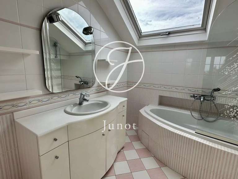 House Quiberon - 6 bedrooms - 340m²