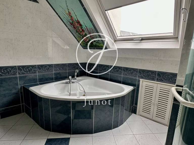 House Quiberon - 6 bedrooms - 340m²
