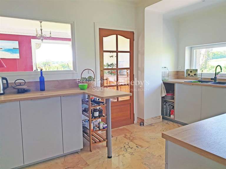 Maison Quimper - 6 chambres - 210m²