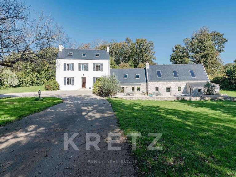 Maison Quimper - 6 chambres - 251m²