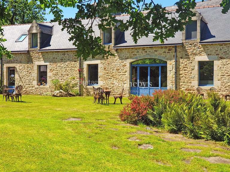 Propriété Quimper - 10 chambres - 600m²