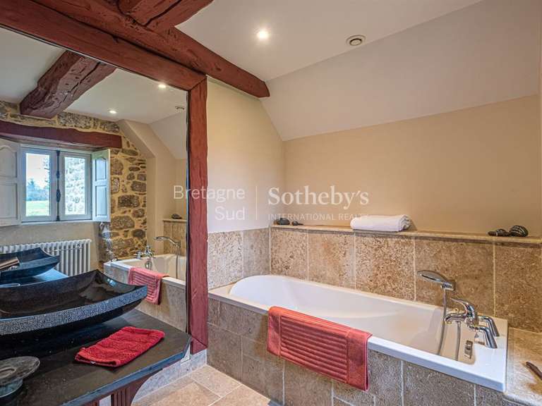 Propriété Quimper - 5 chambres - 220m²