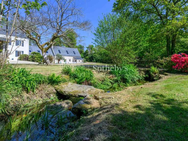 Propriété Quimper - 6 chambres - 251m²