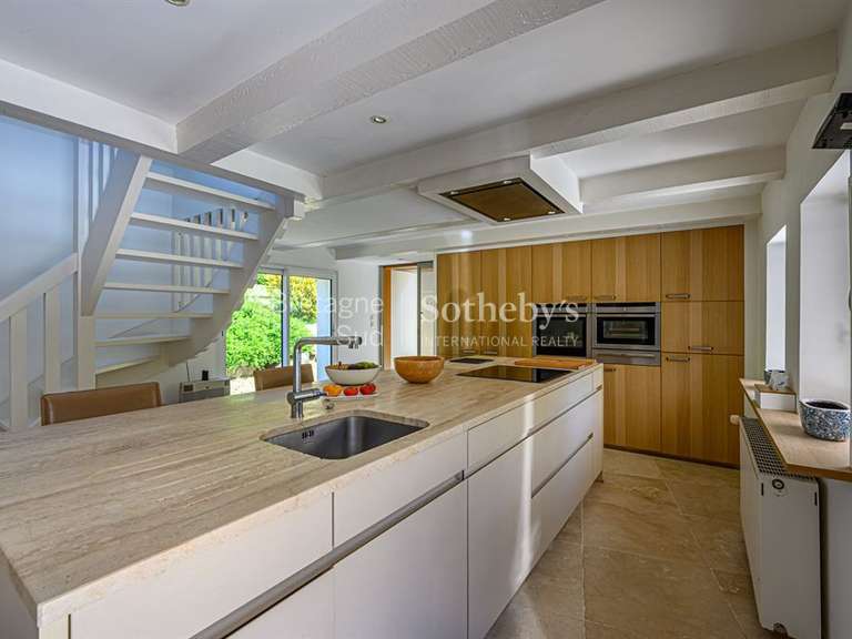 Propriété Quimper - 6 chambres - 251m²