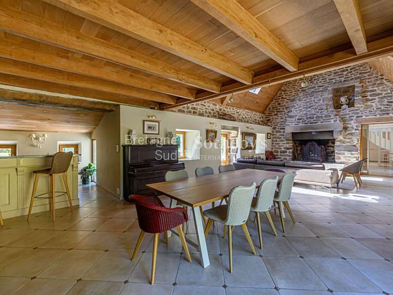 Propriété Quimper - 6 chambres - 251m²