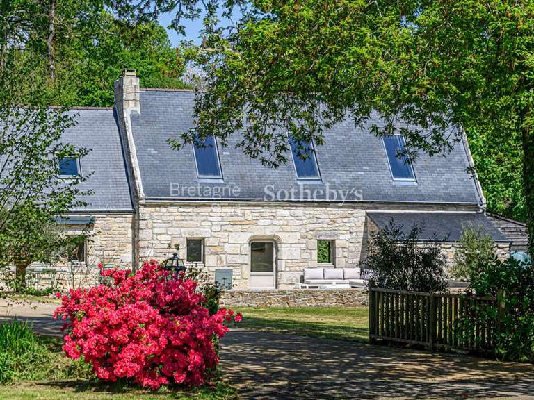 Propriété Quimper - 6 chambres - 251m²