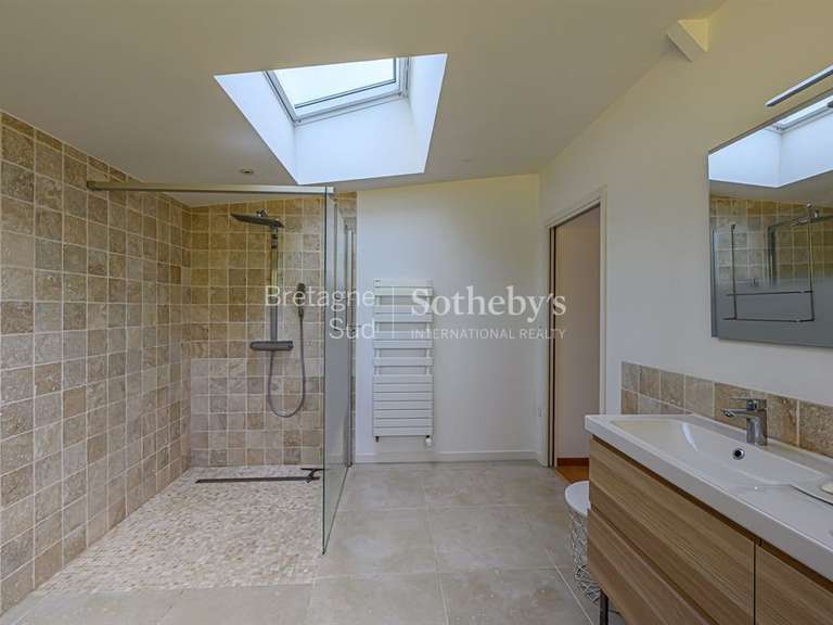 Propriété Quimper - 6 chambres - 251m²