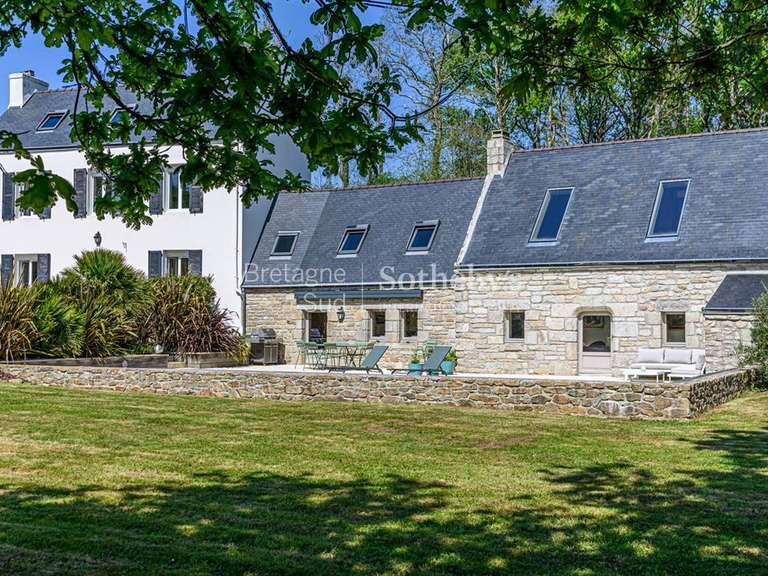 Propriété Quimper - 6 chambres - 251m²