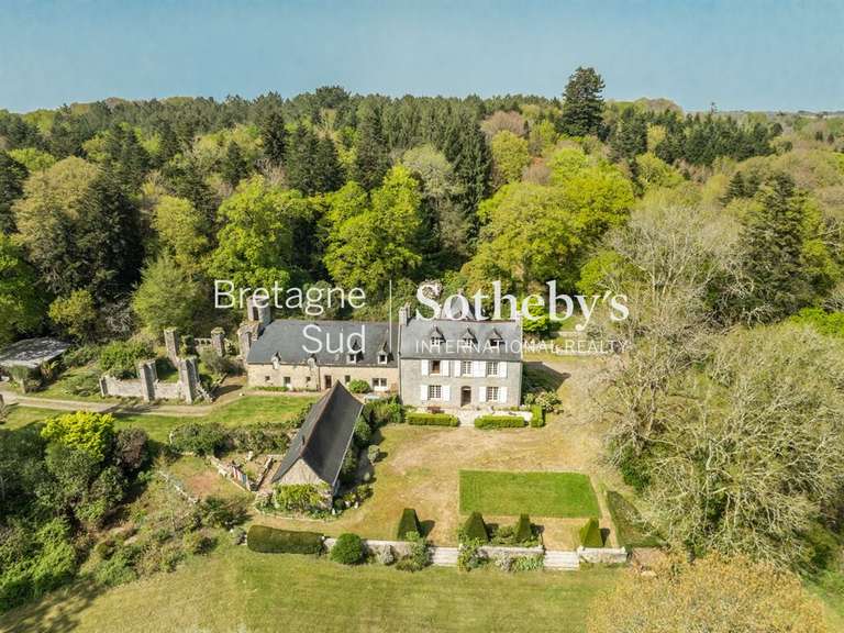 Propriété Quimper - 7 chambres - 450m²