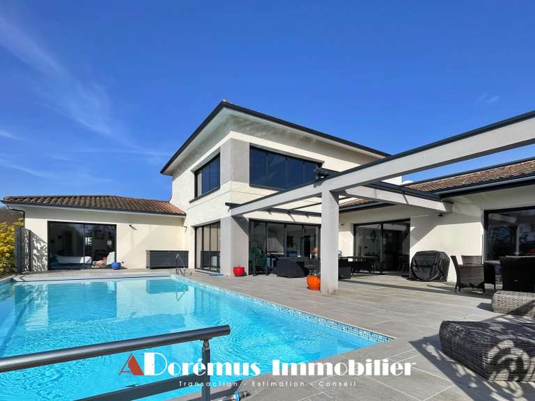 Maison Quinsac - 4 chambres - 271m²