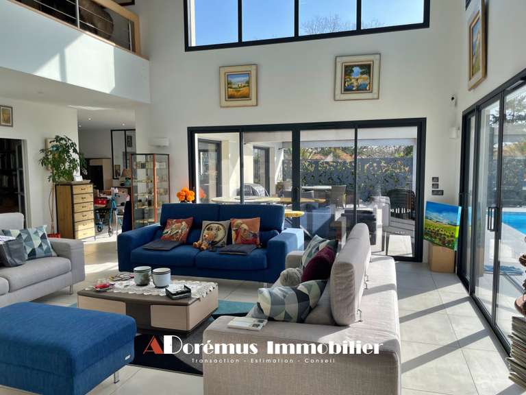 Maison Quinsac - 4 chambres - 271m²