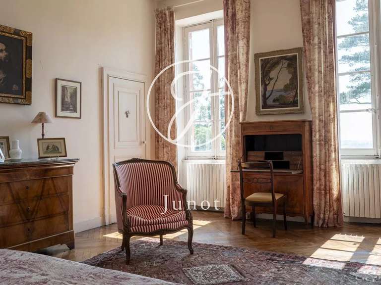 Château Quint-Fonsegrives - 11 chambres - 61429m²