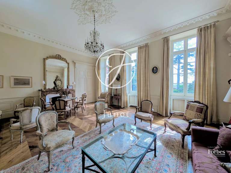 Château Quint-Fonsegrives - 11 chambres - 61429m²
