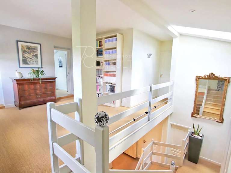 House Quint-Fonsegrives - 220m²