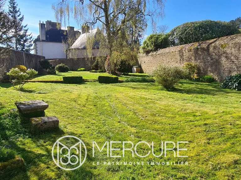 Maison Quintin - 6 chambres - 302m²