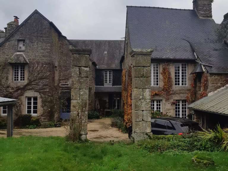 Maison Quintin - 6 chambres - 302m²