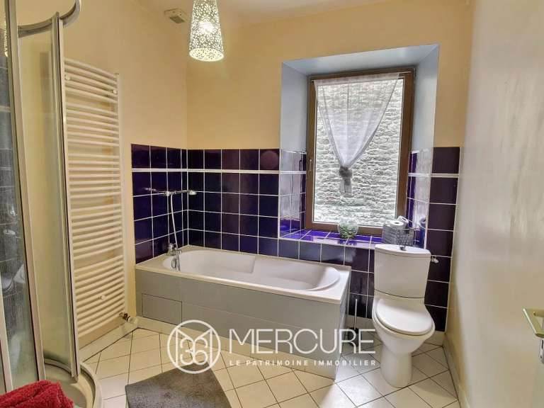 Maison Quintin - 6 chambres - 302m²