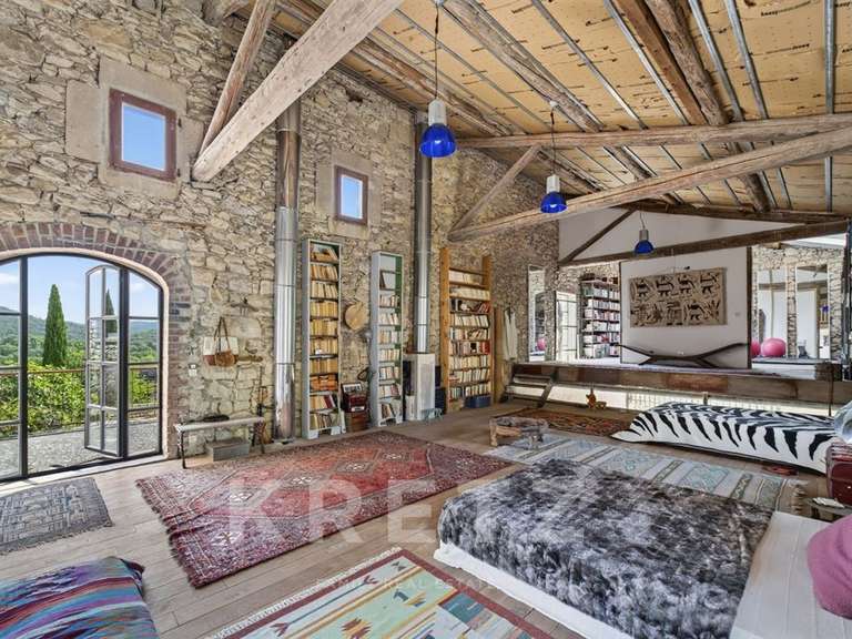 Propriété Quissac - 20 chambres - 3000m²