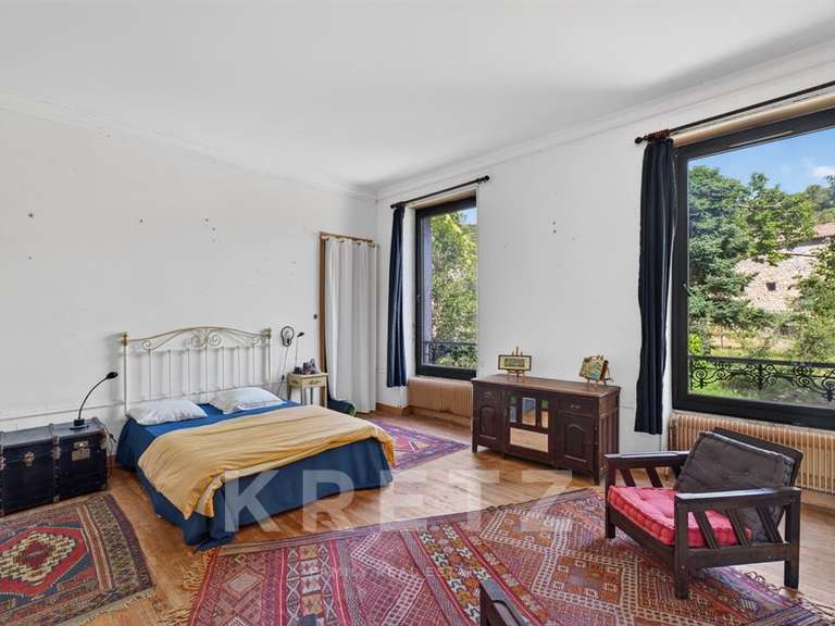 Propriété Quissac - 20 chambres - 3000m²
