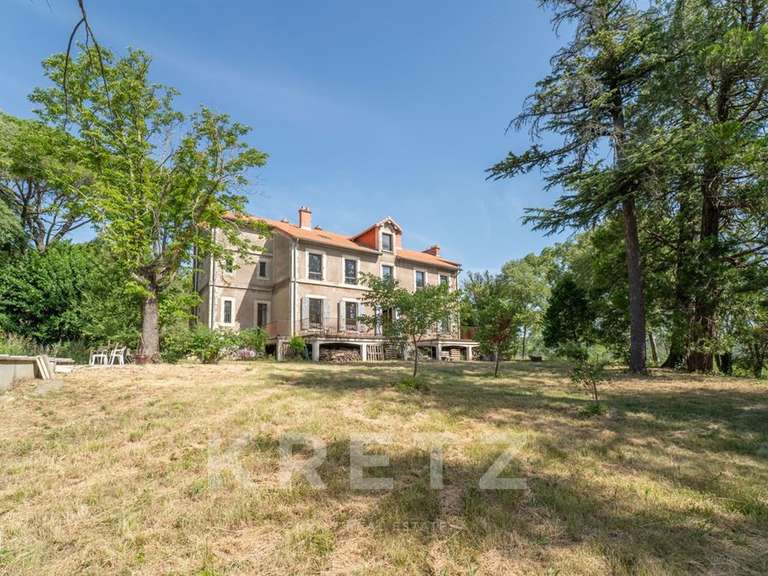 Propriété Quissac - 20 chambres - 3000m²