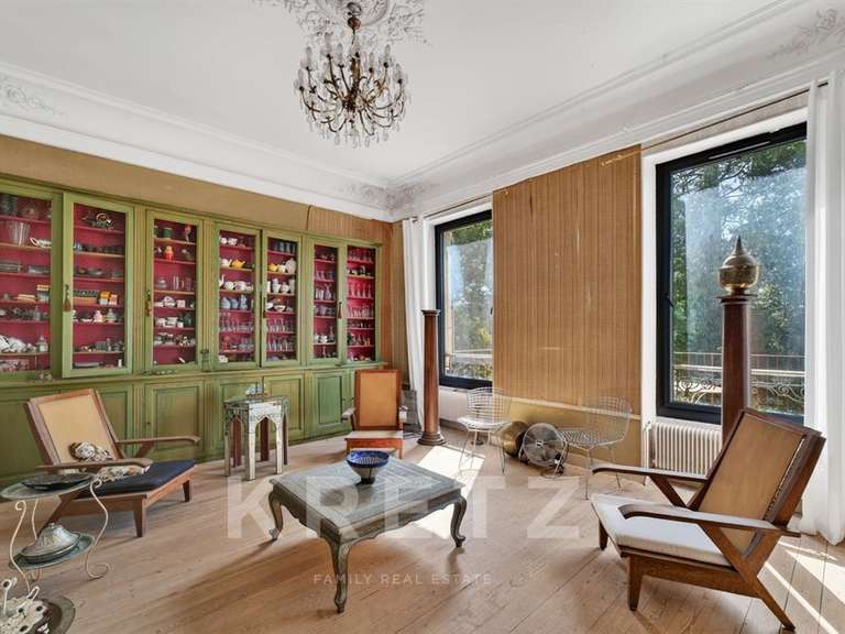 Propriété Quissac - 20 chambres - 3000m²