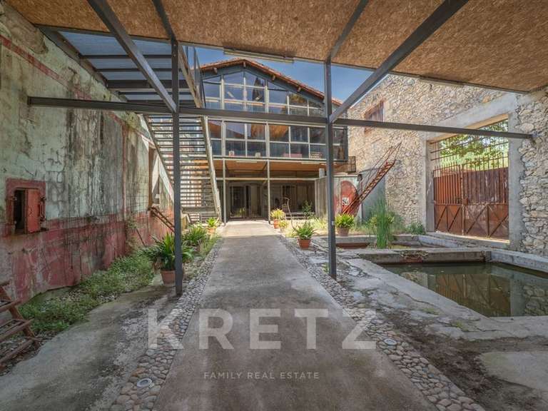 Propriété Quissac - 20 chambres - 3000m²
