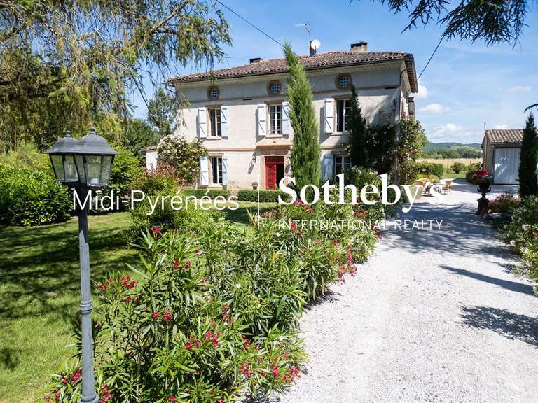 Maison Rabastens - 7 chambres - 300m²