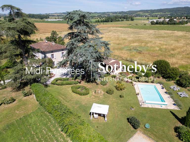 Maison Rabastens - 7 chambres - 300m²