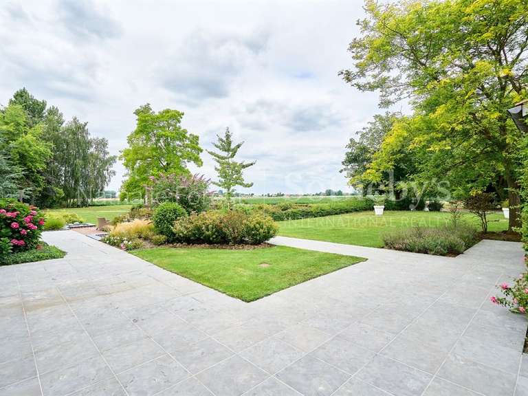 Maison Radinghem-en-Weppes - 6 chambres - 288m²
