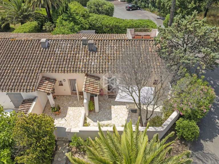 Apartment Ramatuelle - 2 bedrooms - 68m²